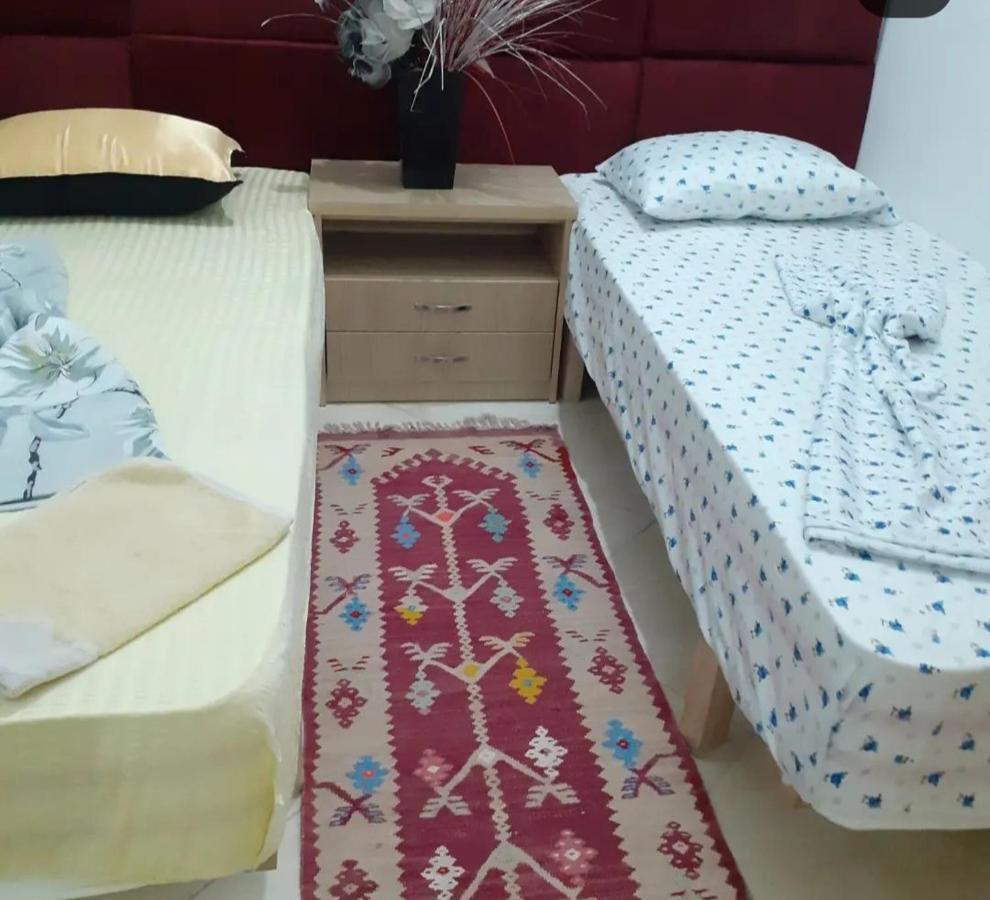 Hotel Vlora City Bagian luar foto